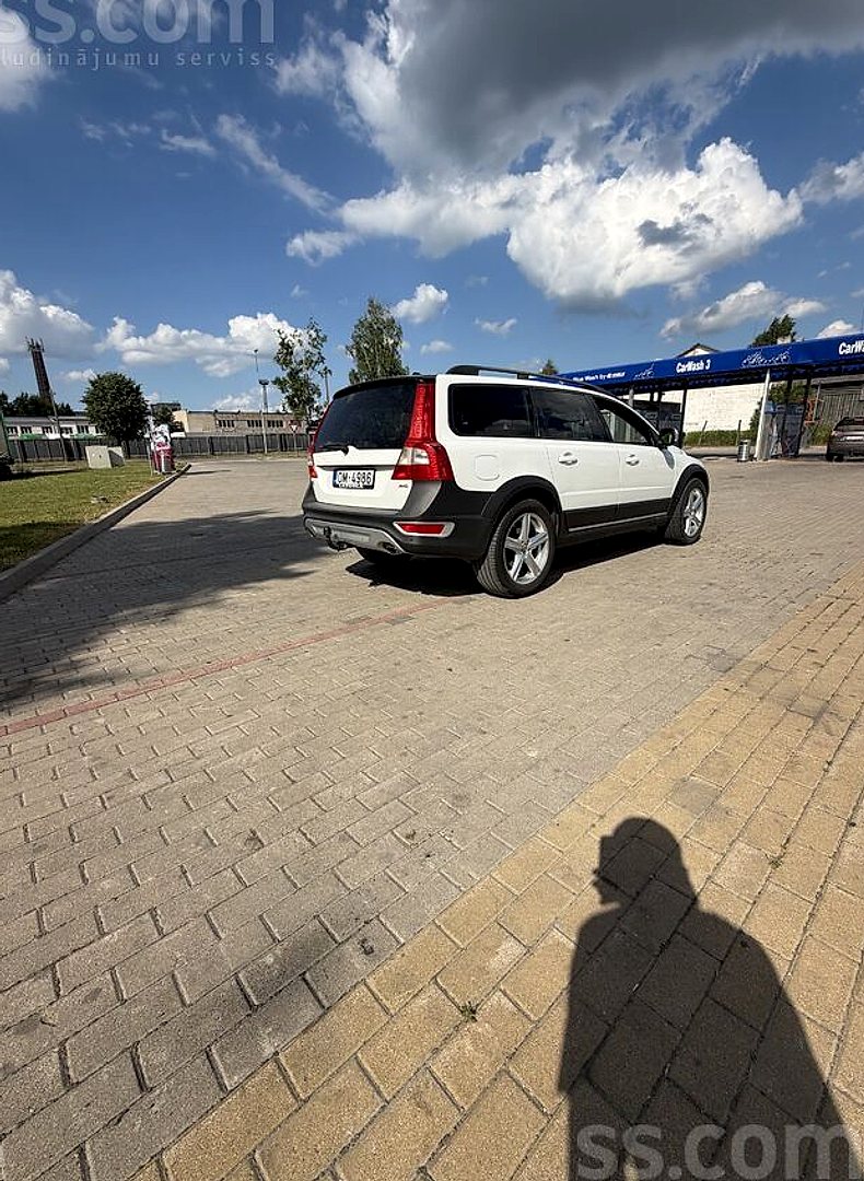 Volvo XC 70, 2009. gads