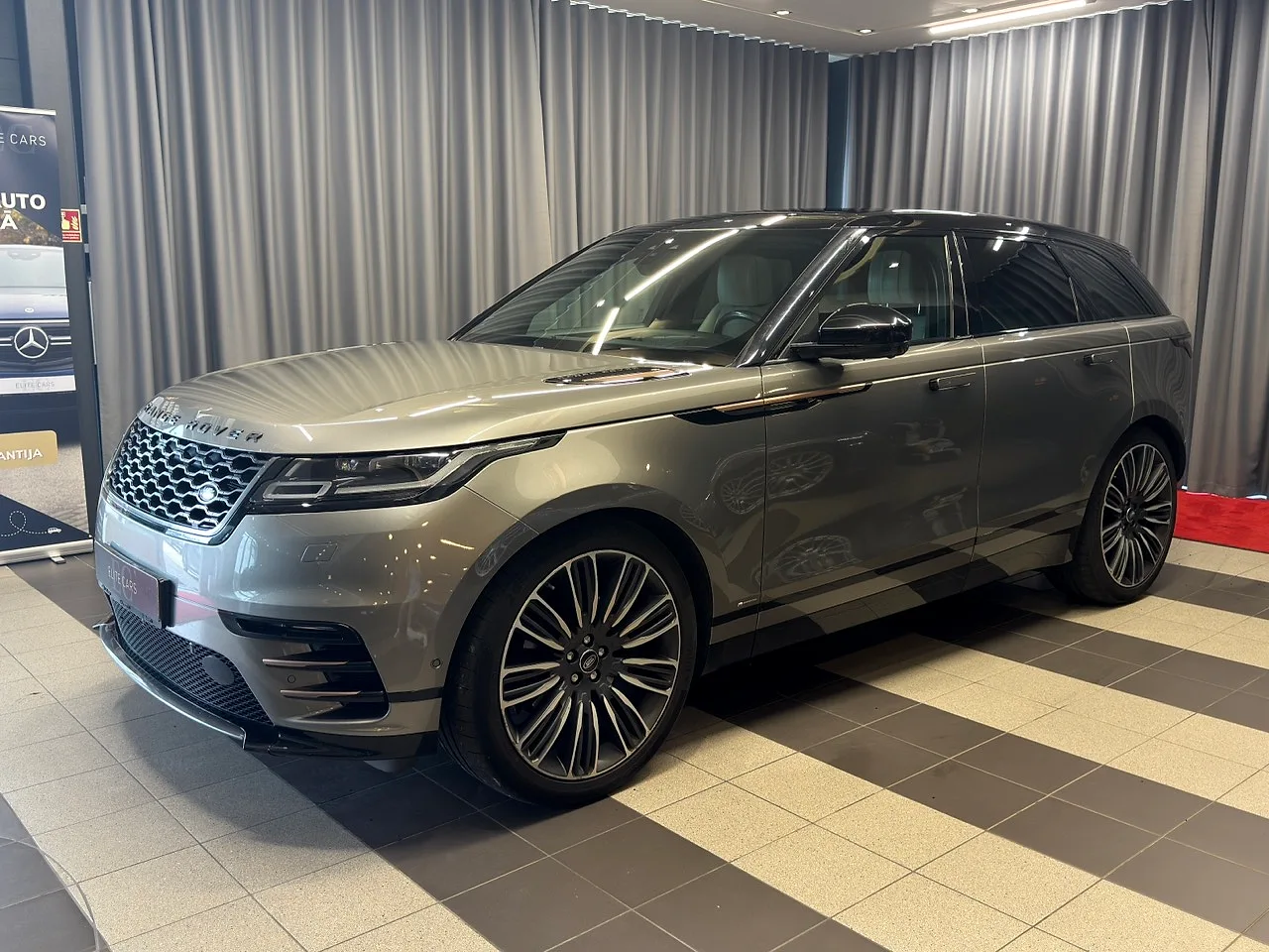 Land Rover Range Rover Velar, 2017. gads