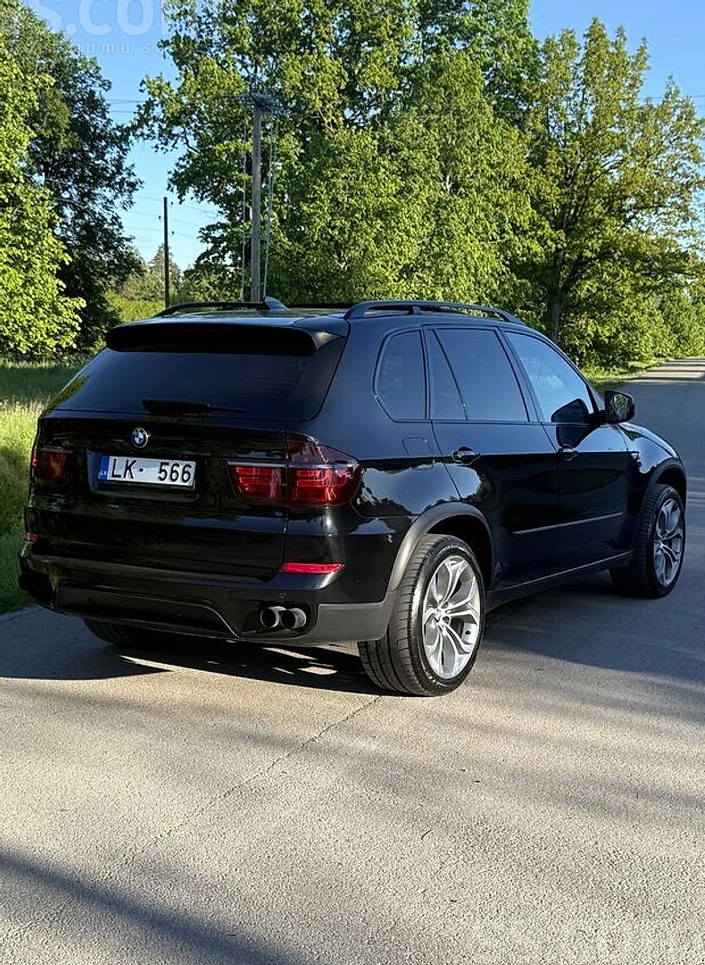 BMW X5 — foto 6