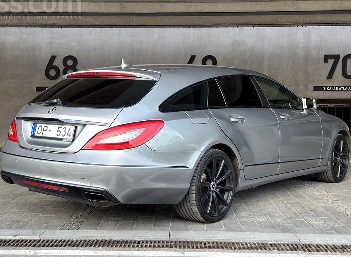 Mercedes-Benz CLS350 — foto 4