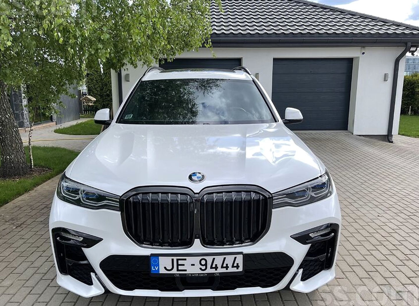 BMW X7 — foto 3