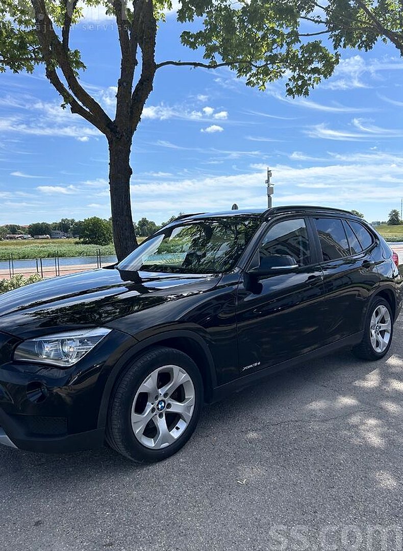 BMW X1 — foto 2