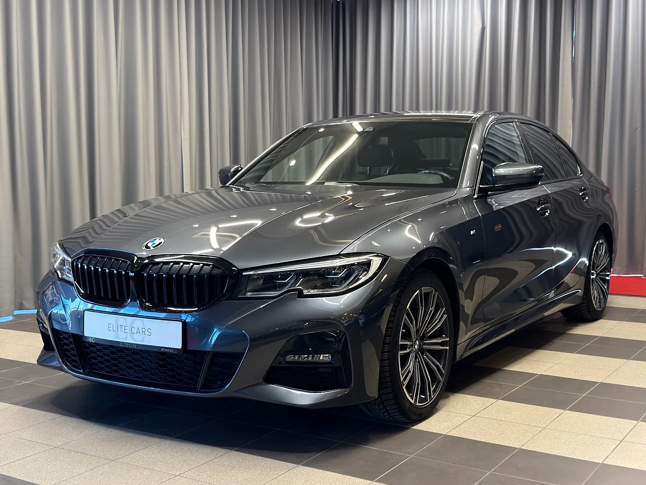 BMW 318, 2021. gads