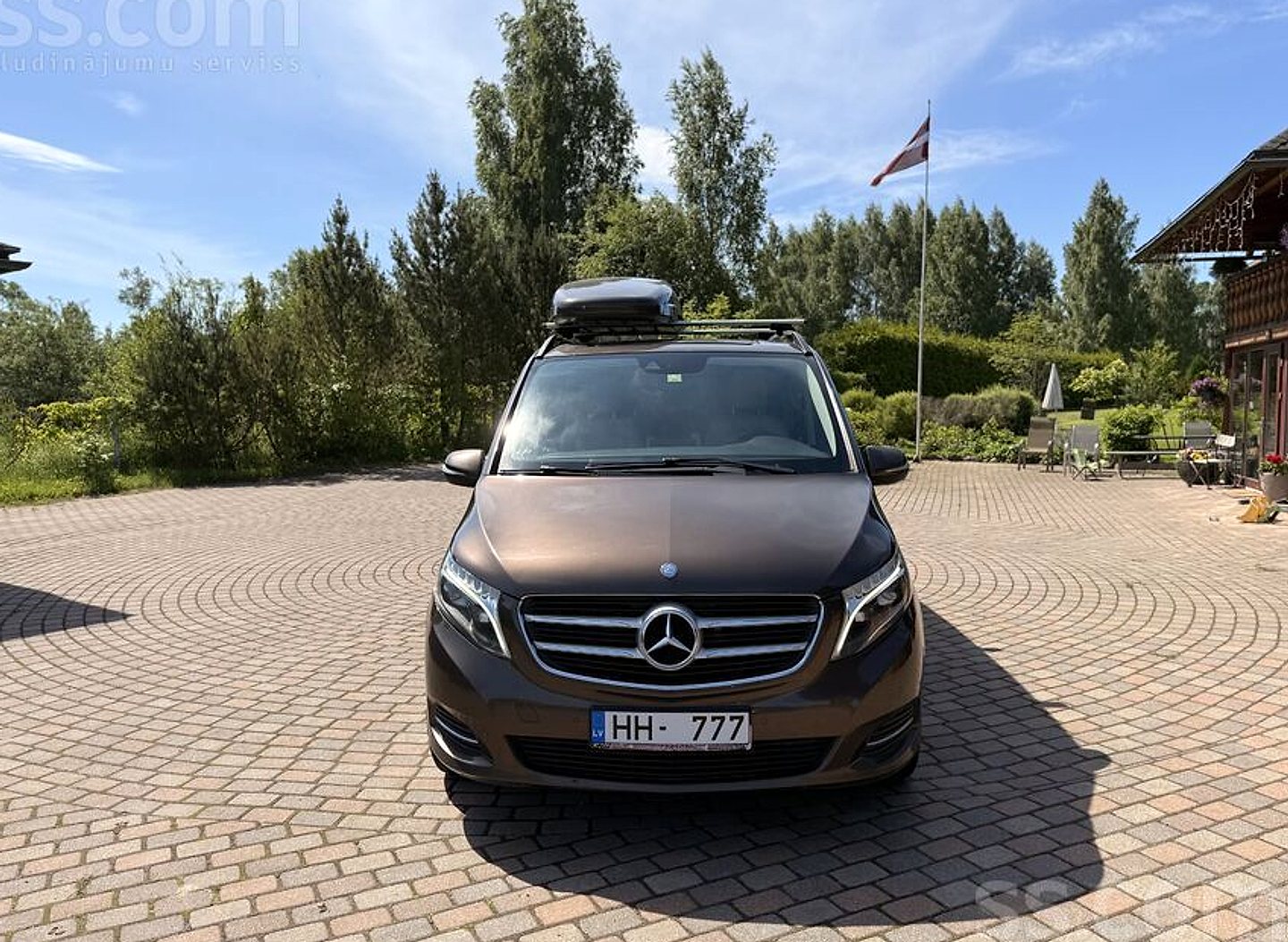 Mercedes-Benz V220, 2015. gads
