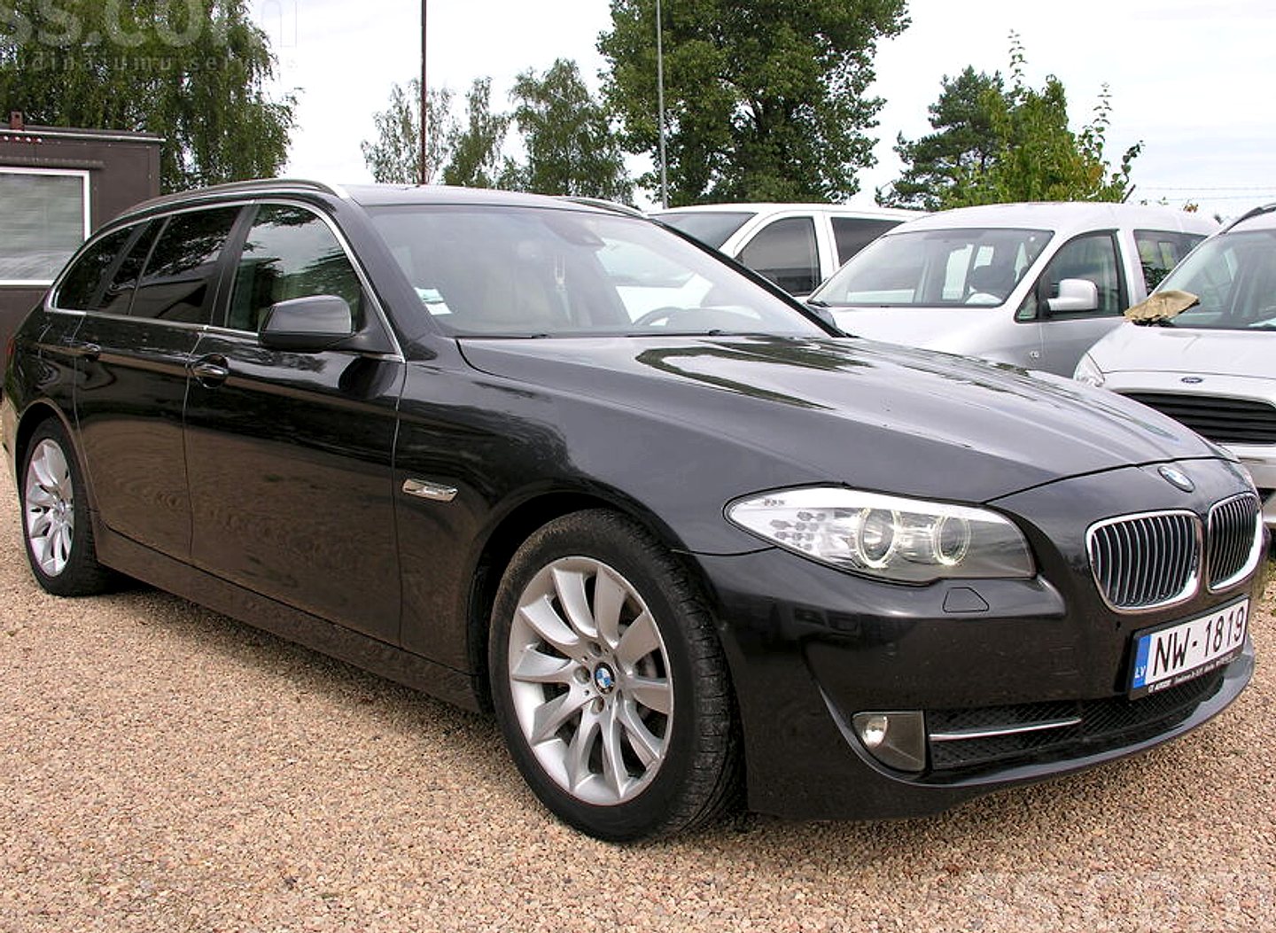 BMW 525 — foto 2