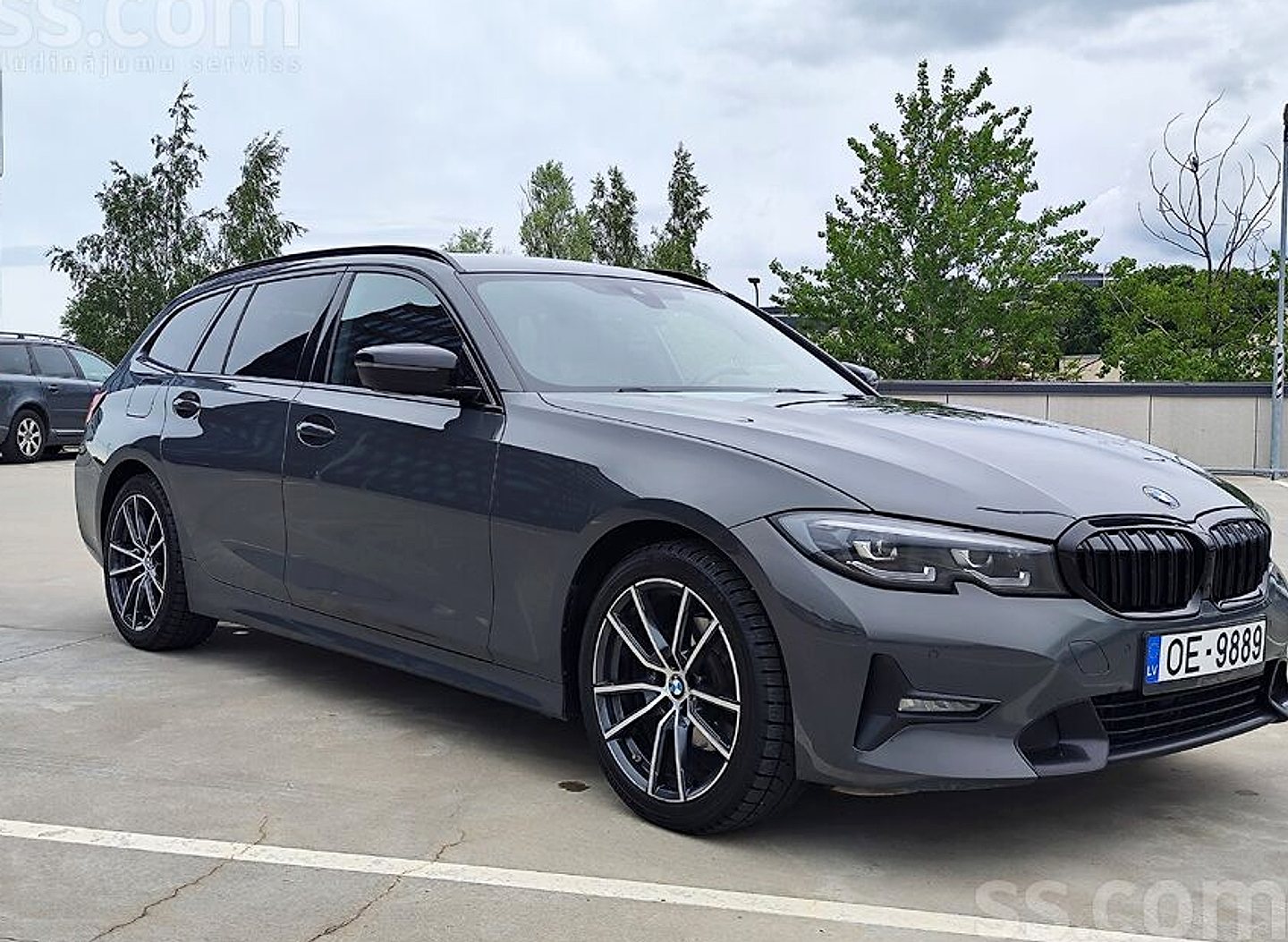 BMW 320 — foto 2