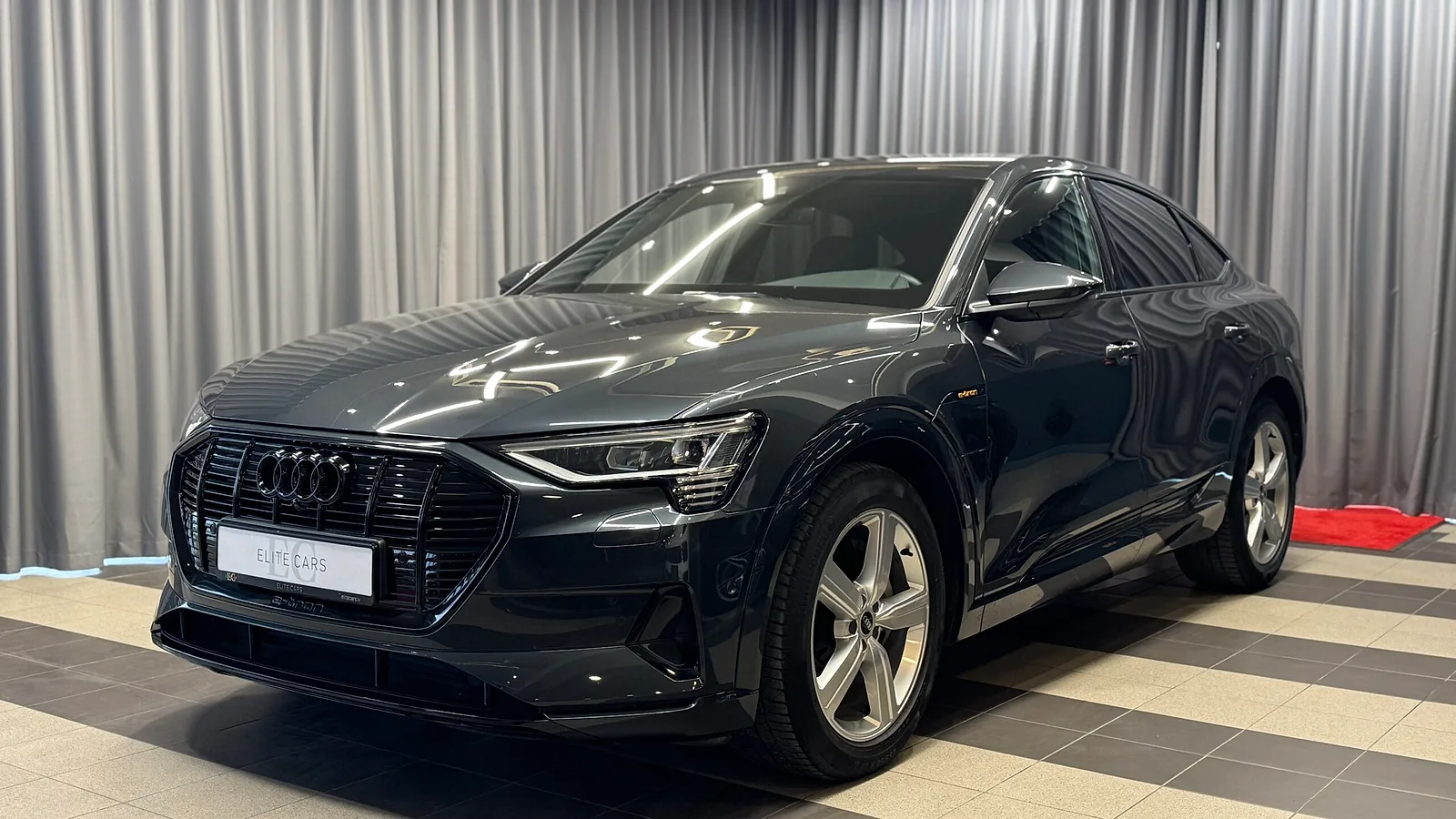 Audi e-tron, 2021. gads