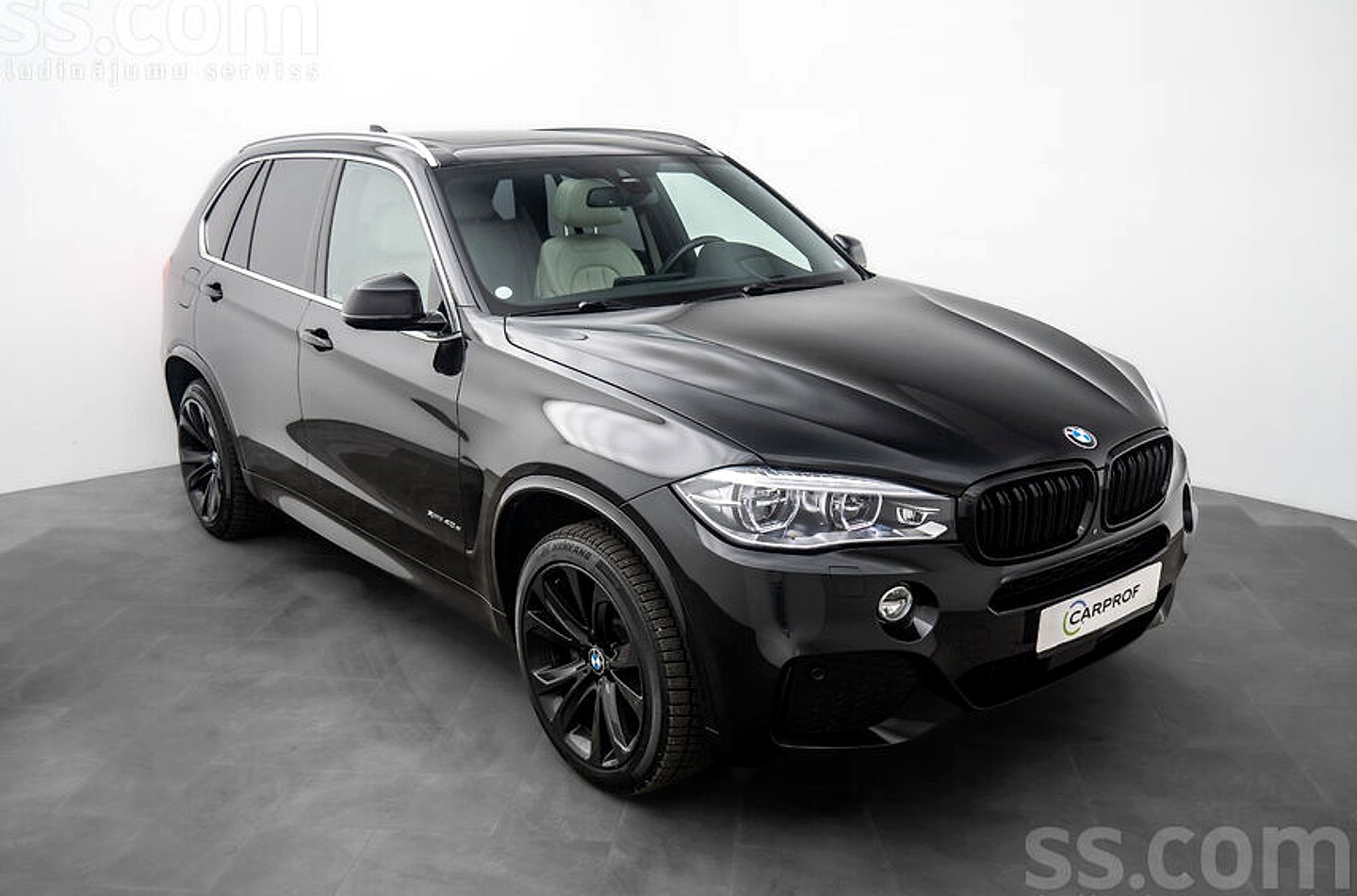 BMW X5 — foto 3