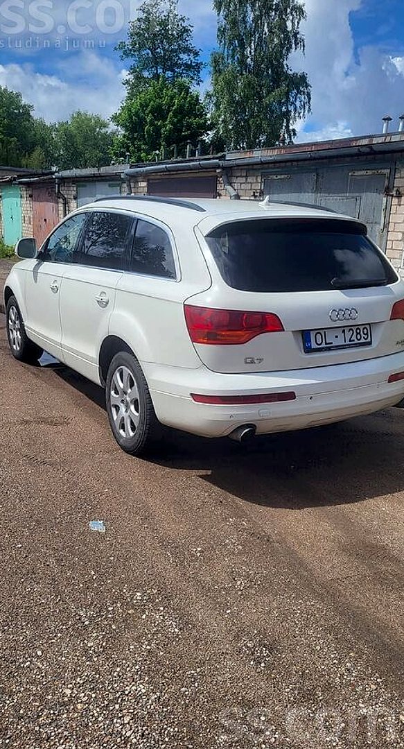 Audi Q7 — foto 2
