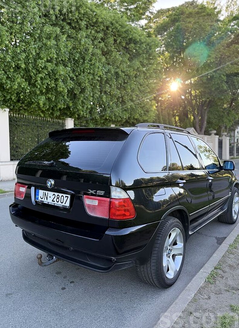 BMW X5 — foto 2