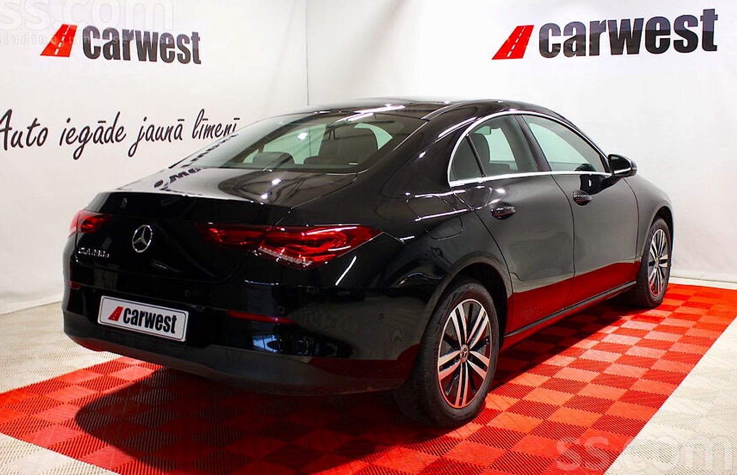 Mercedes-Benz CLA250 — foto 4