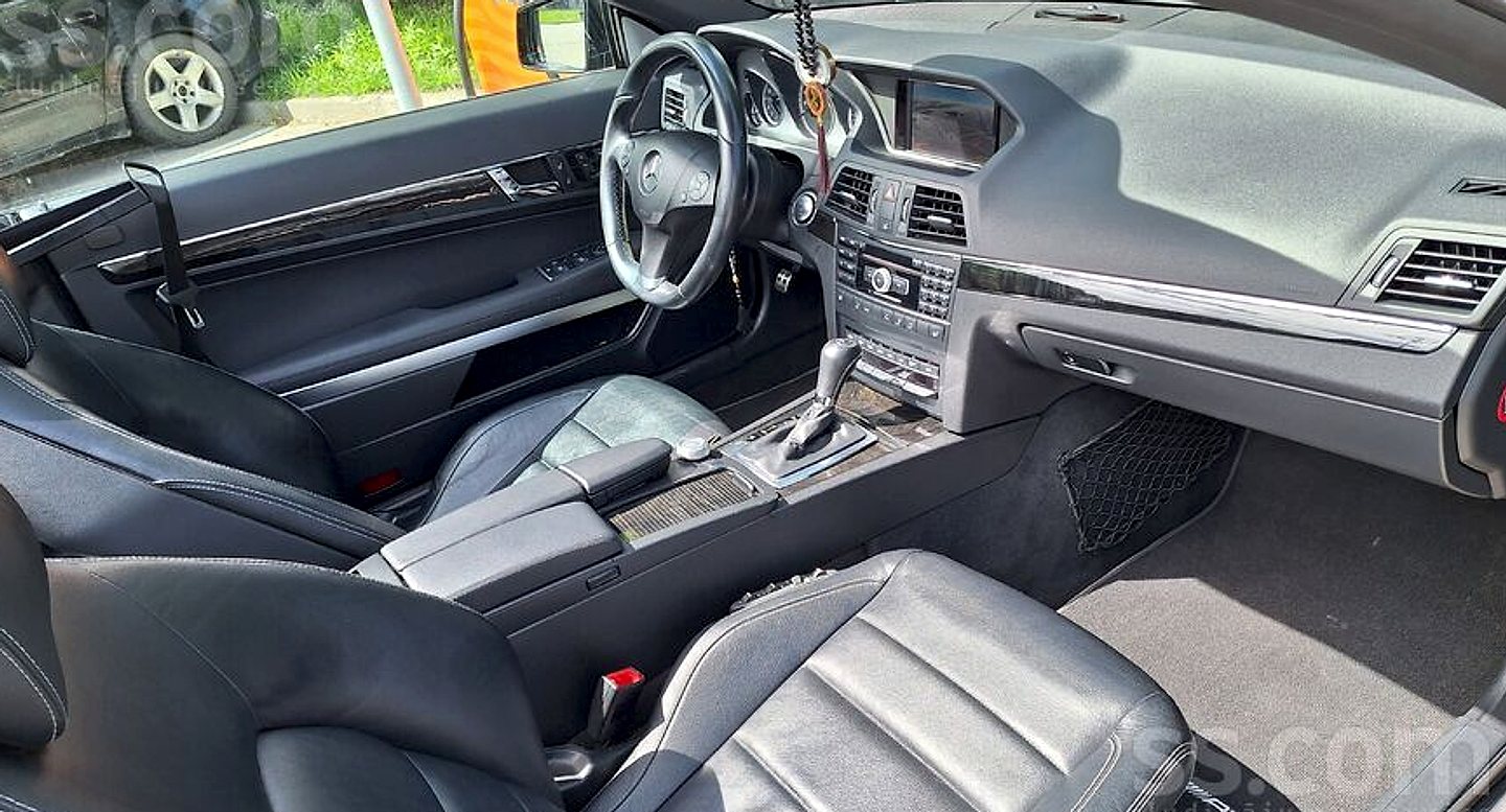 Mercedes-Benz E350 — foto 5