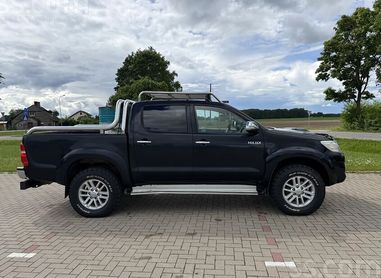 Toyota Hilux, 2016. gads