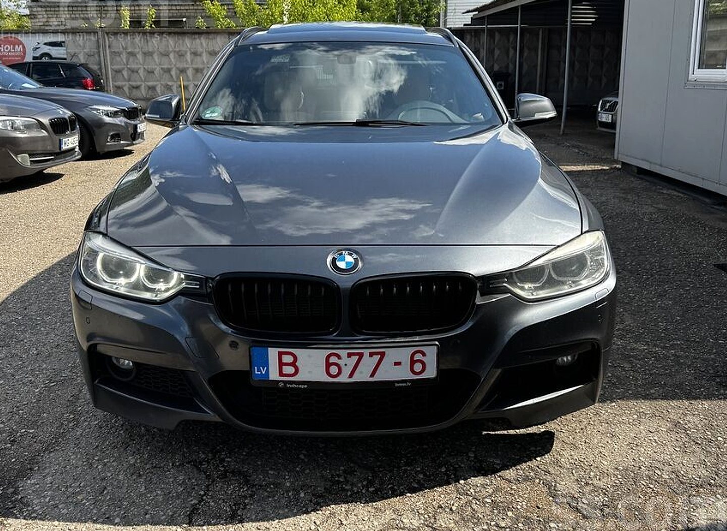 BMW 320 — foto 2
