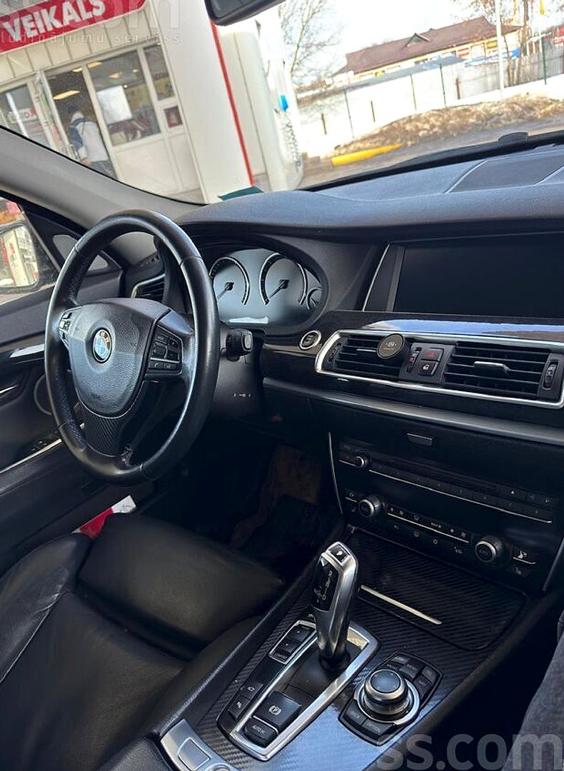 BMW 530 — foto 3