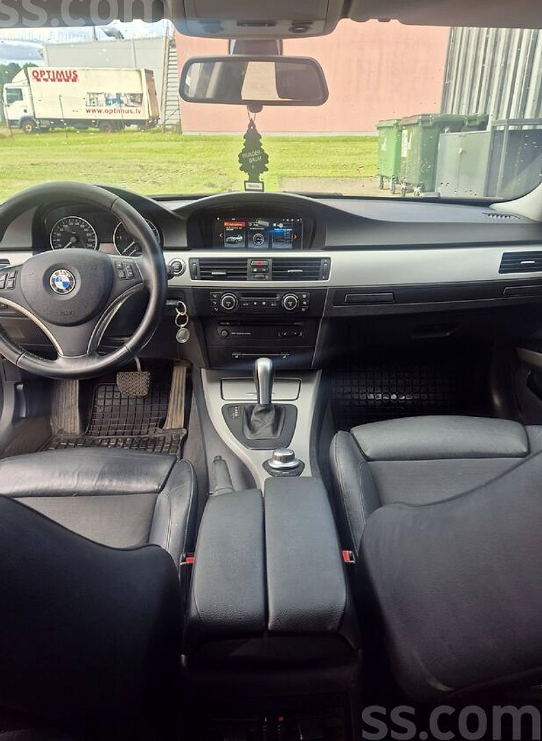 BMW 320 — foto 6