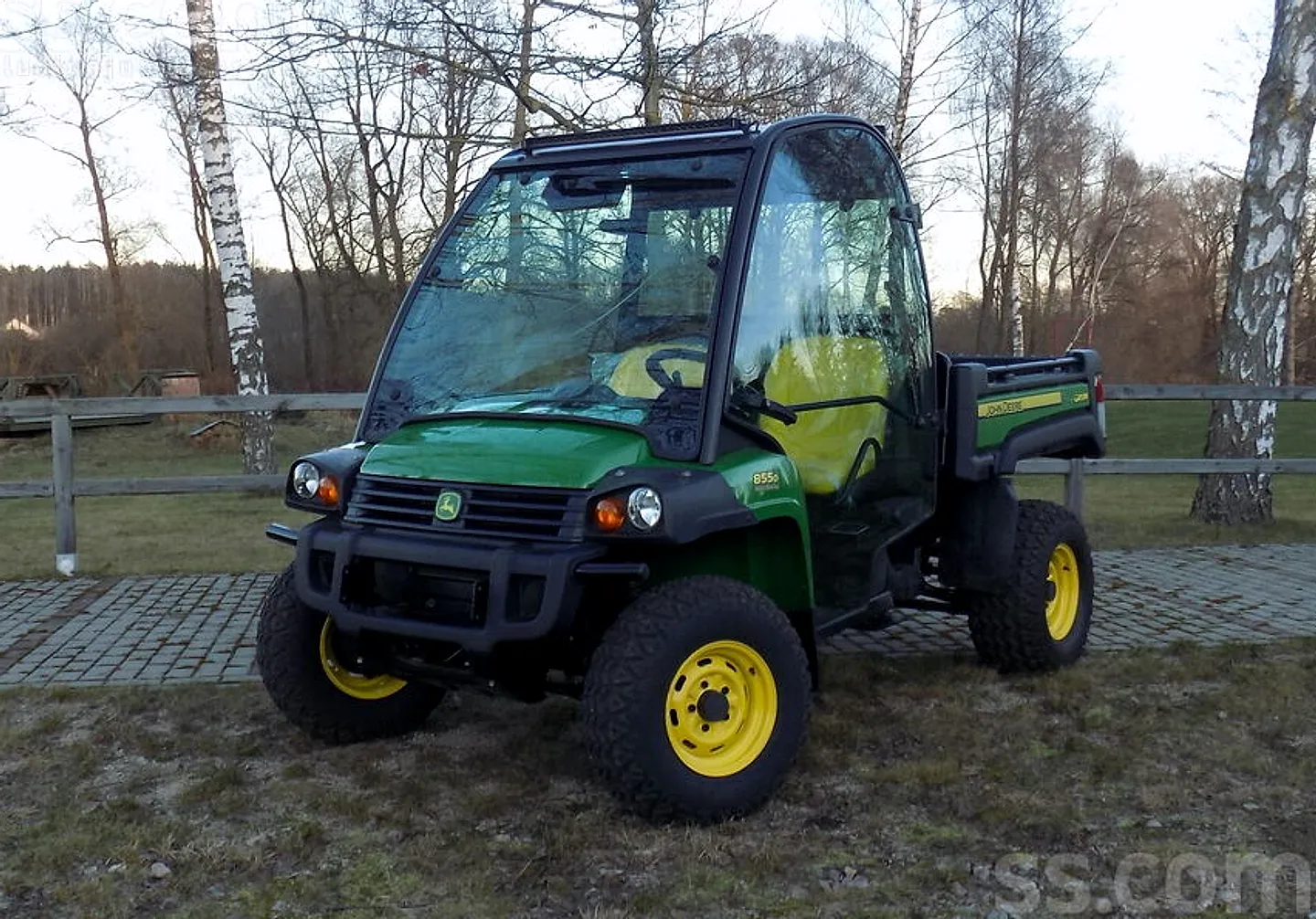 Cits Xuv 855 d, 2012. gads