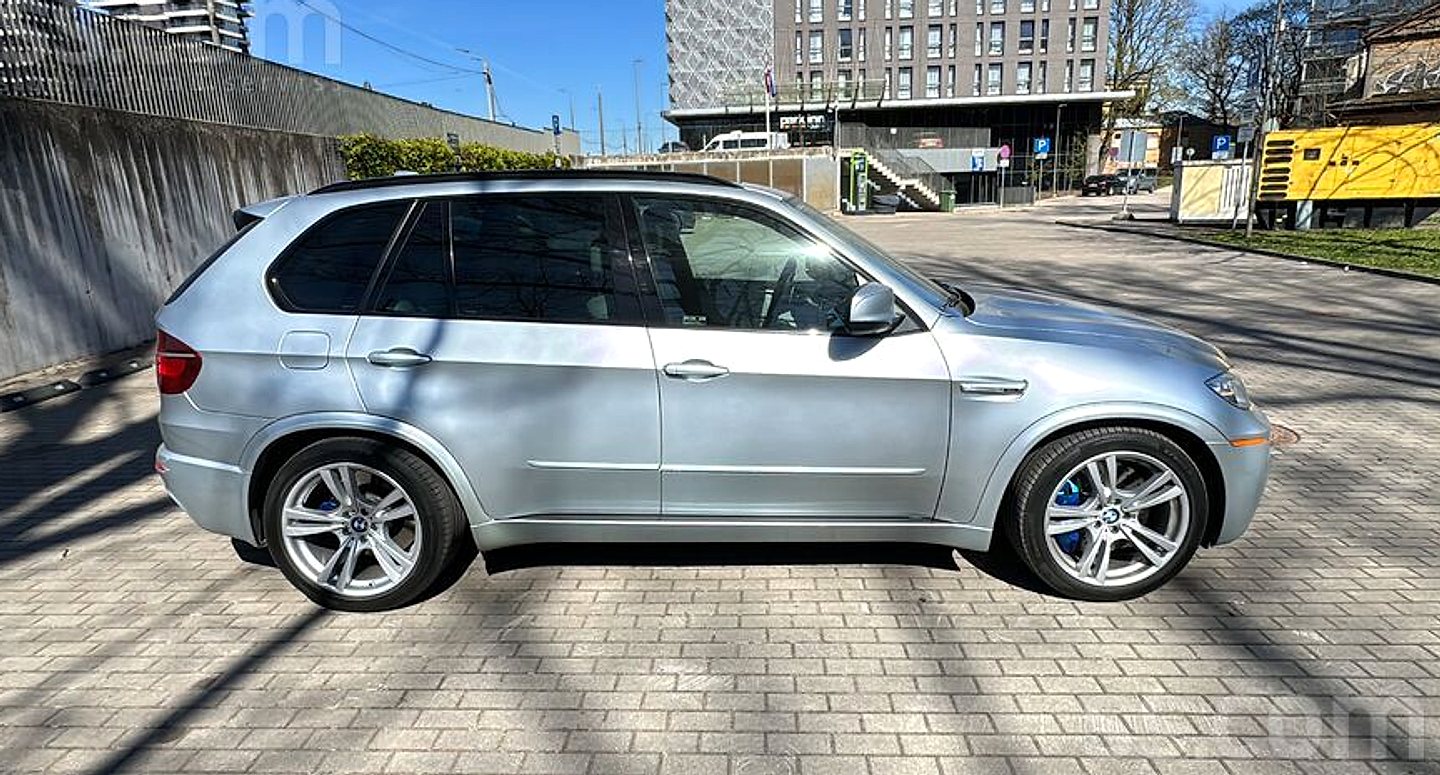 BMW X5 — foto 2
