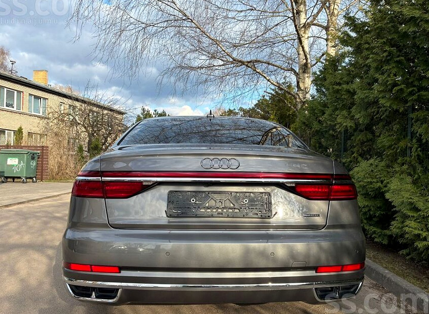 Audi A8 — foto 5