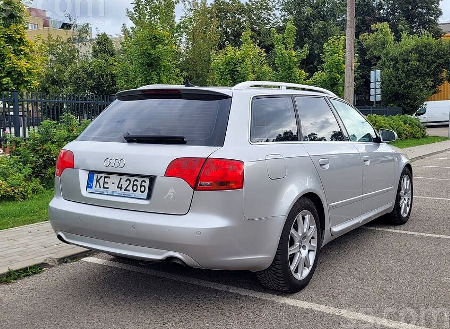 Audi A4 — foto 4