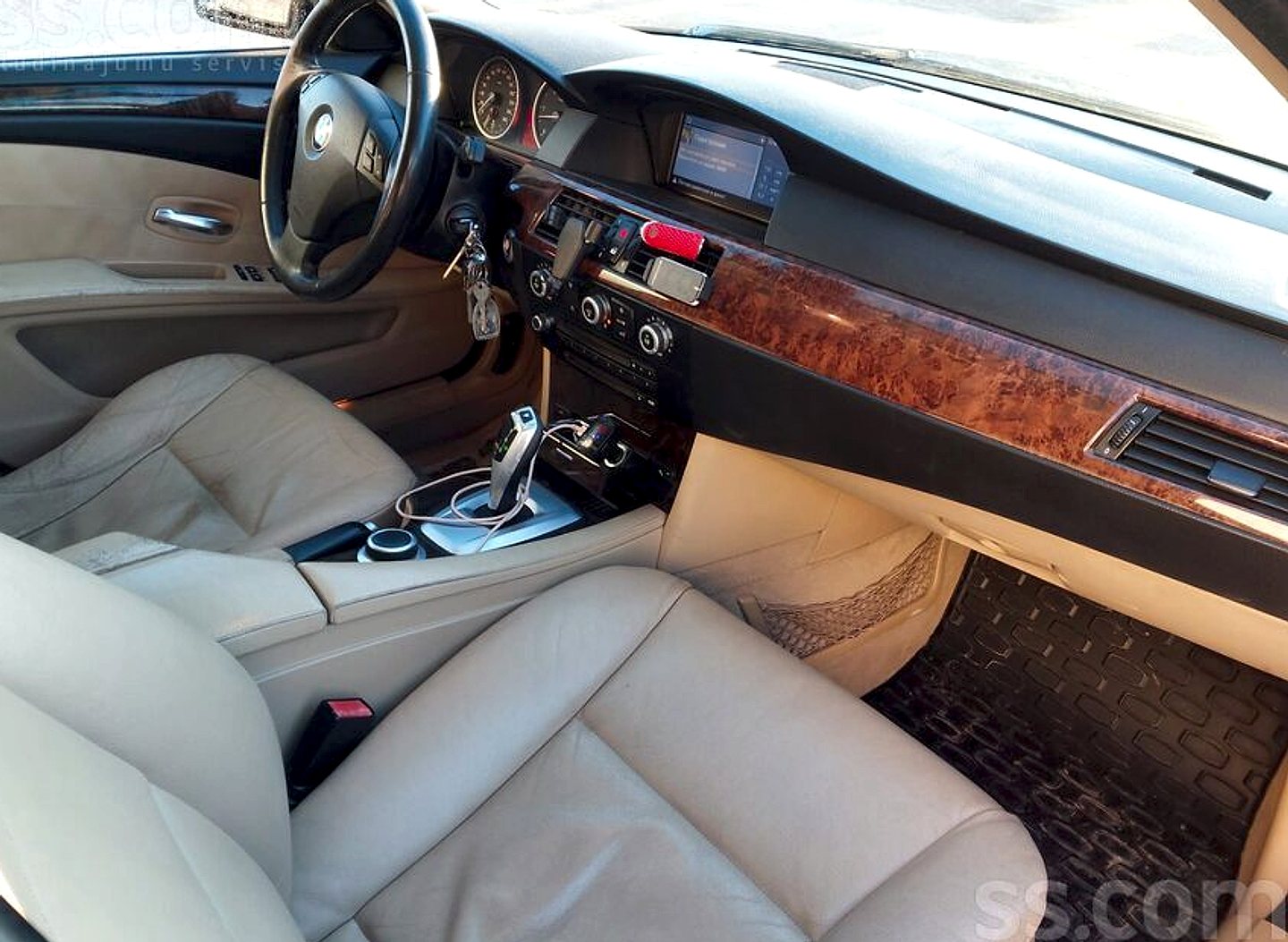 BMW 530 — foto 6