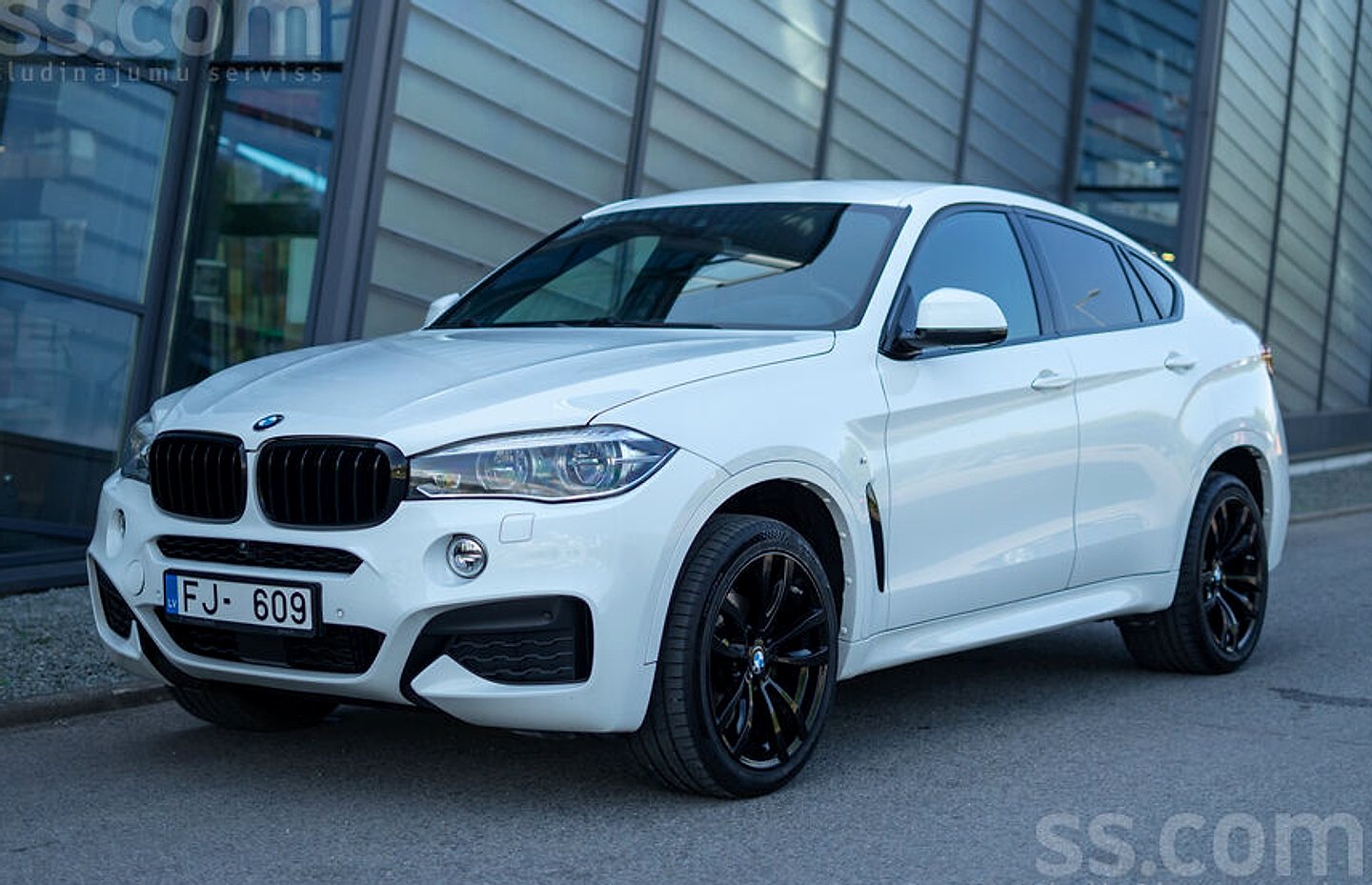 BMW X6 — foto 2