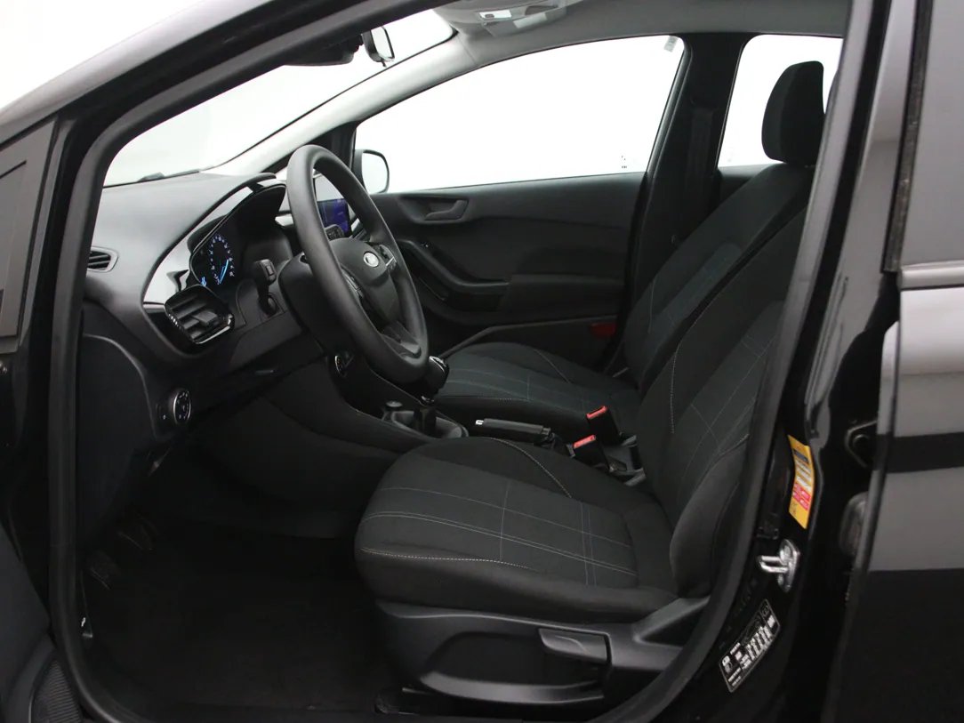 Ford Fiesta — foto 5