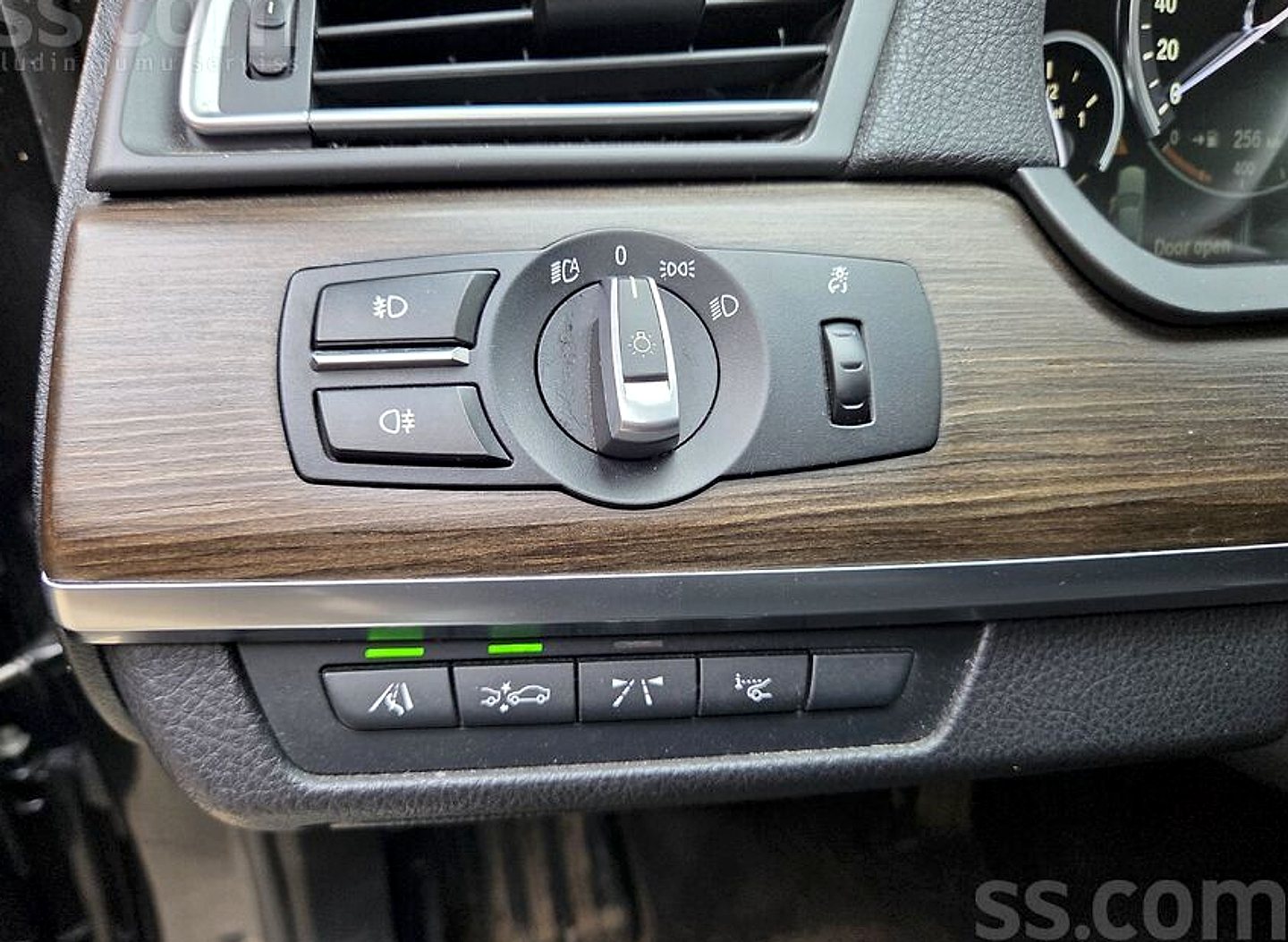 BMW 730 — foto 6