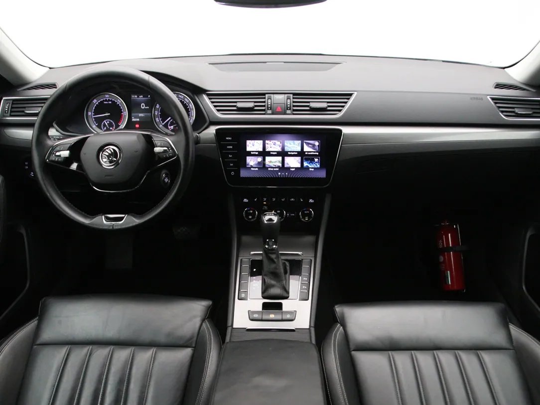 Škoda Superb — foto 3