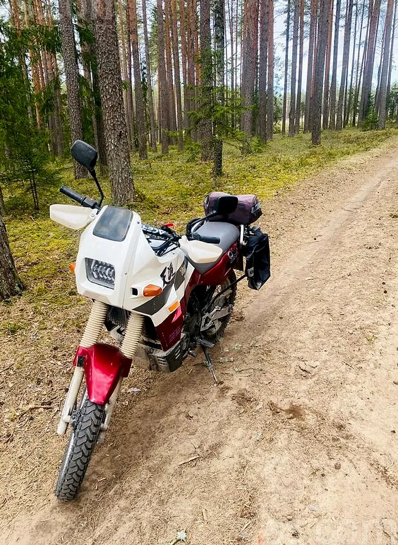Kawasaki Klr 650 tengai, 1992. gads