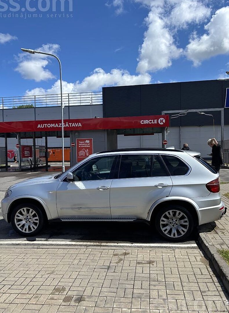 BMW X5 — foto 3
