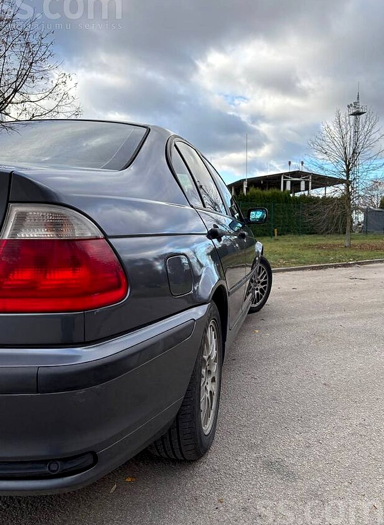 BMW 318 — foto 5