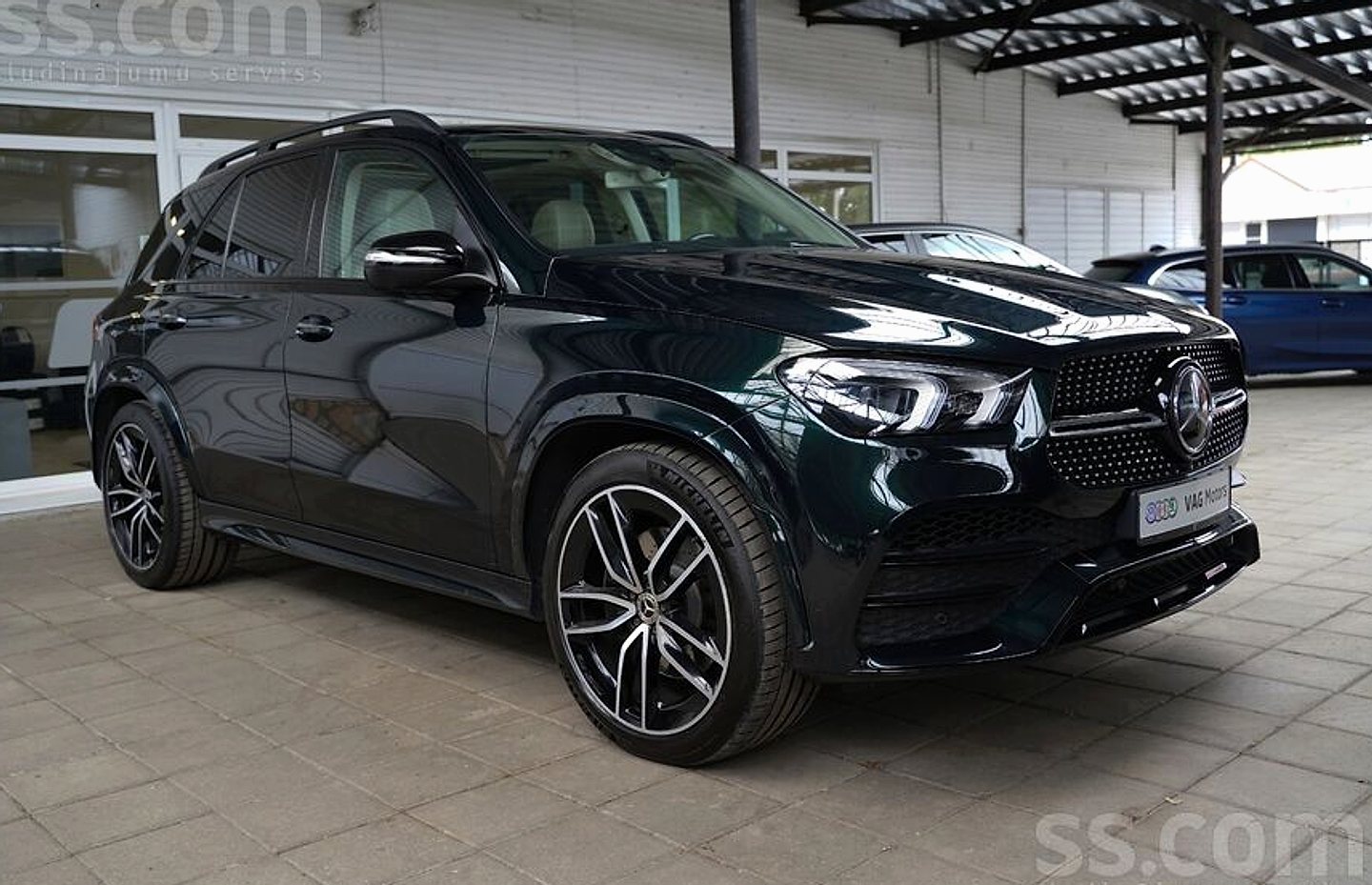 Mercedes-Benz GLE 400 — foto 6
