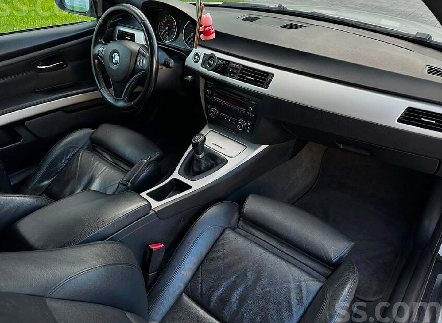 BMW 320 — foto 5