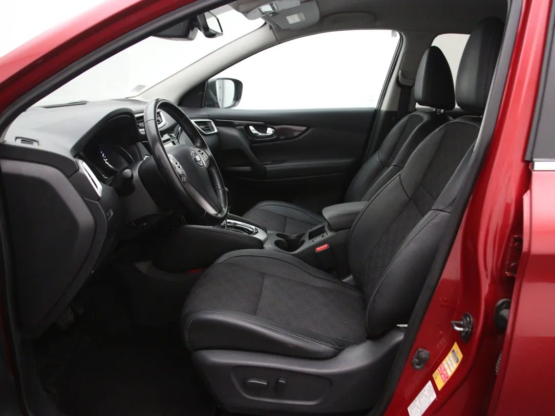 Nissan Qashqai — foto 5