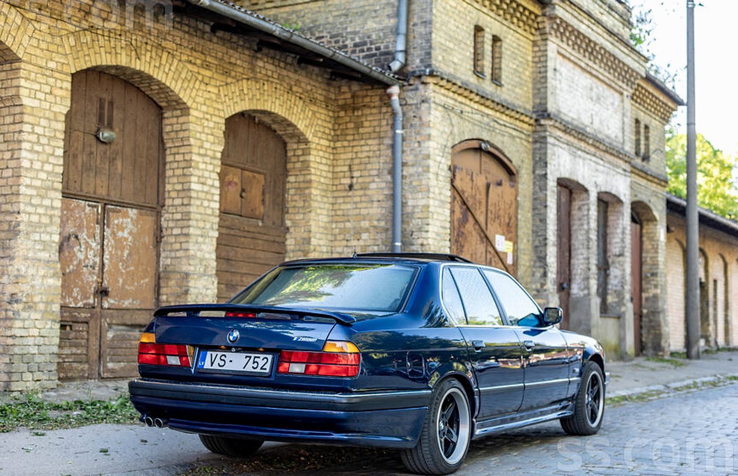 BMW 730 — foto 4