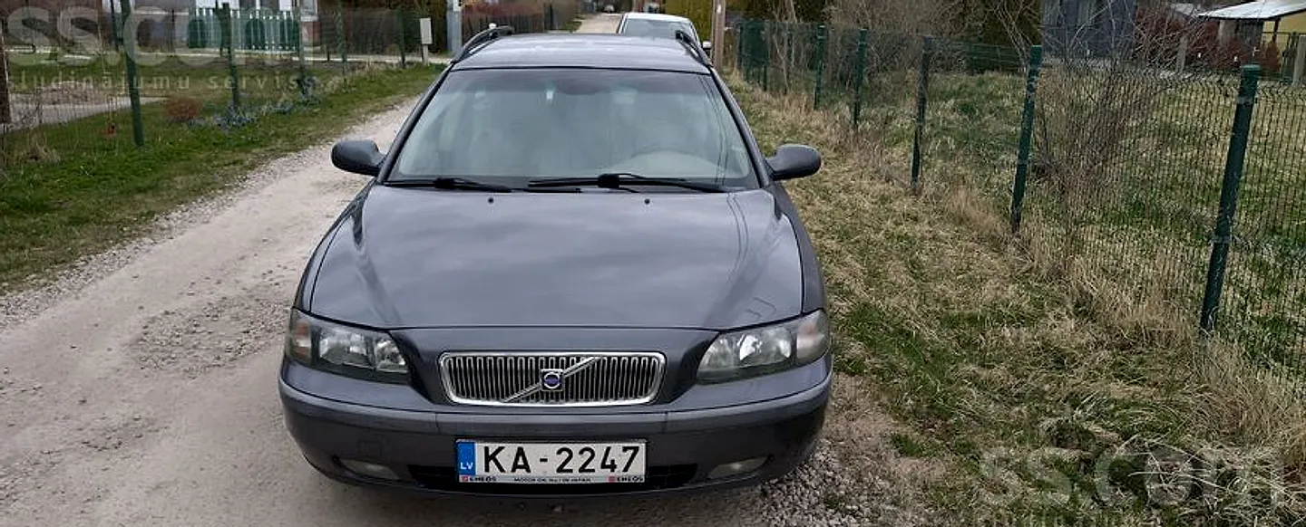Volvo V70, 2002. gads