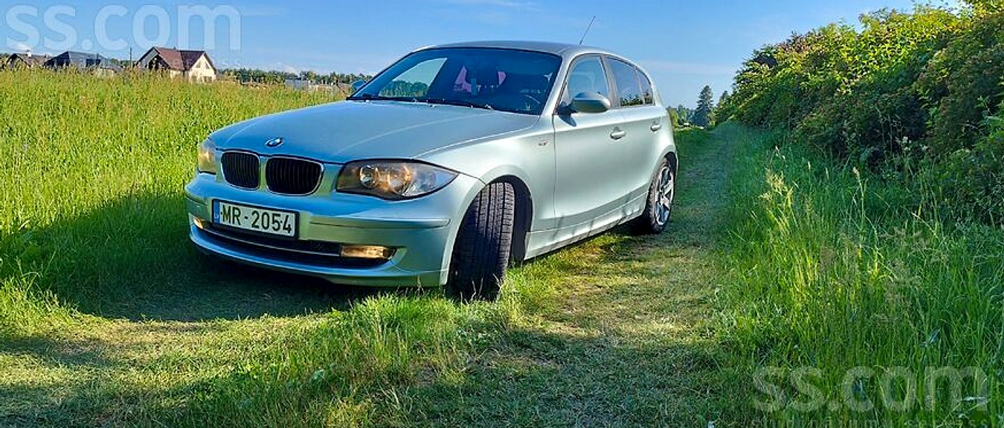 BMW 118 — foto 2