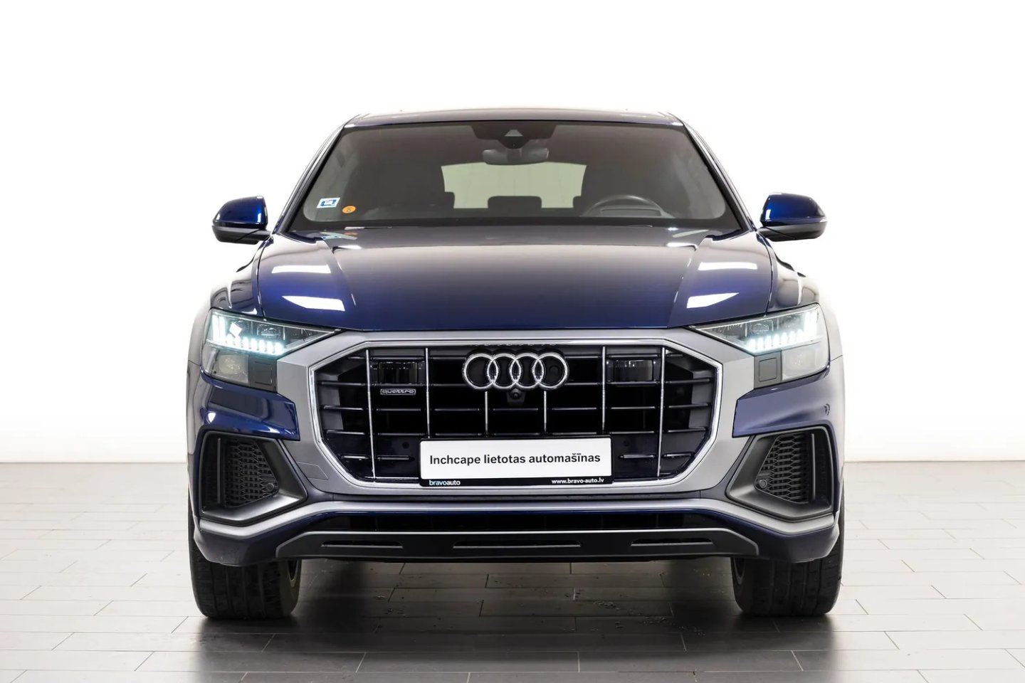 Audi Q8 — foto 3