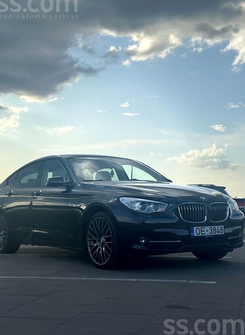 BMW 530 — foto 2