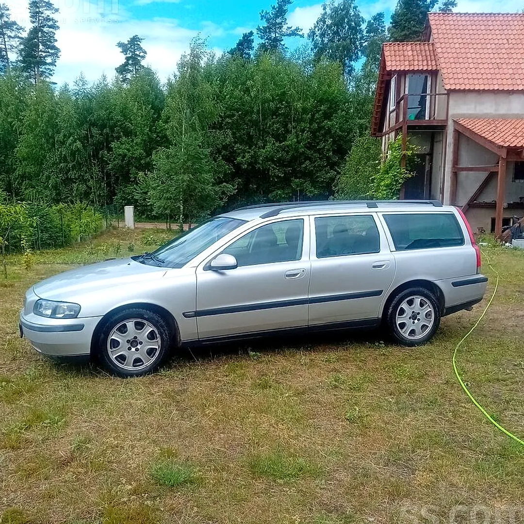 Volvo V70, 2002. gads