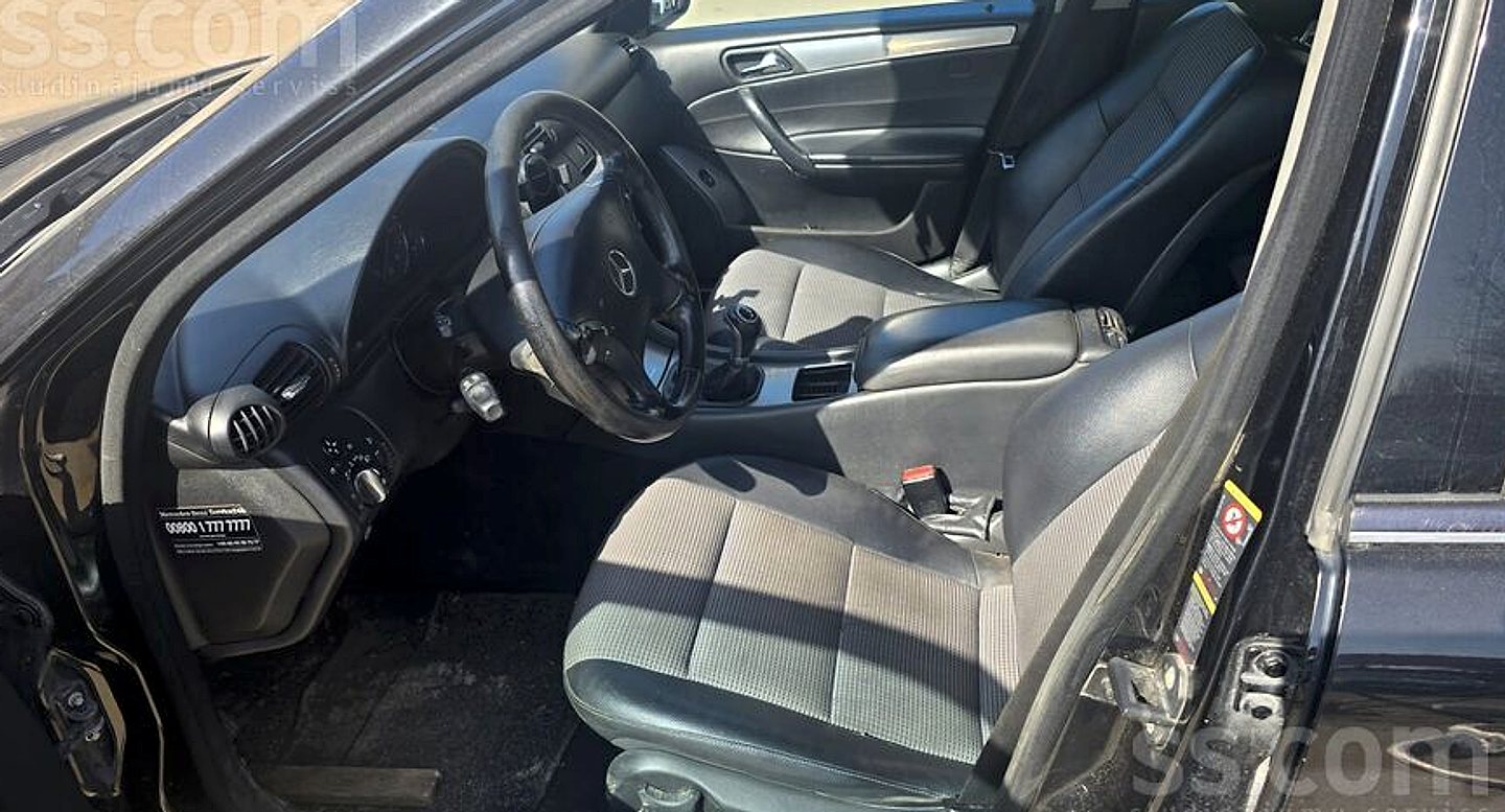 Mercedes-Benz C220 — foto 5