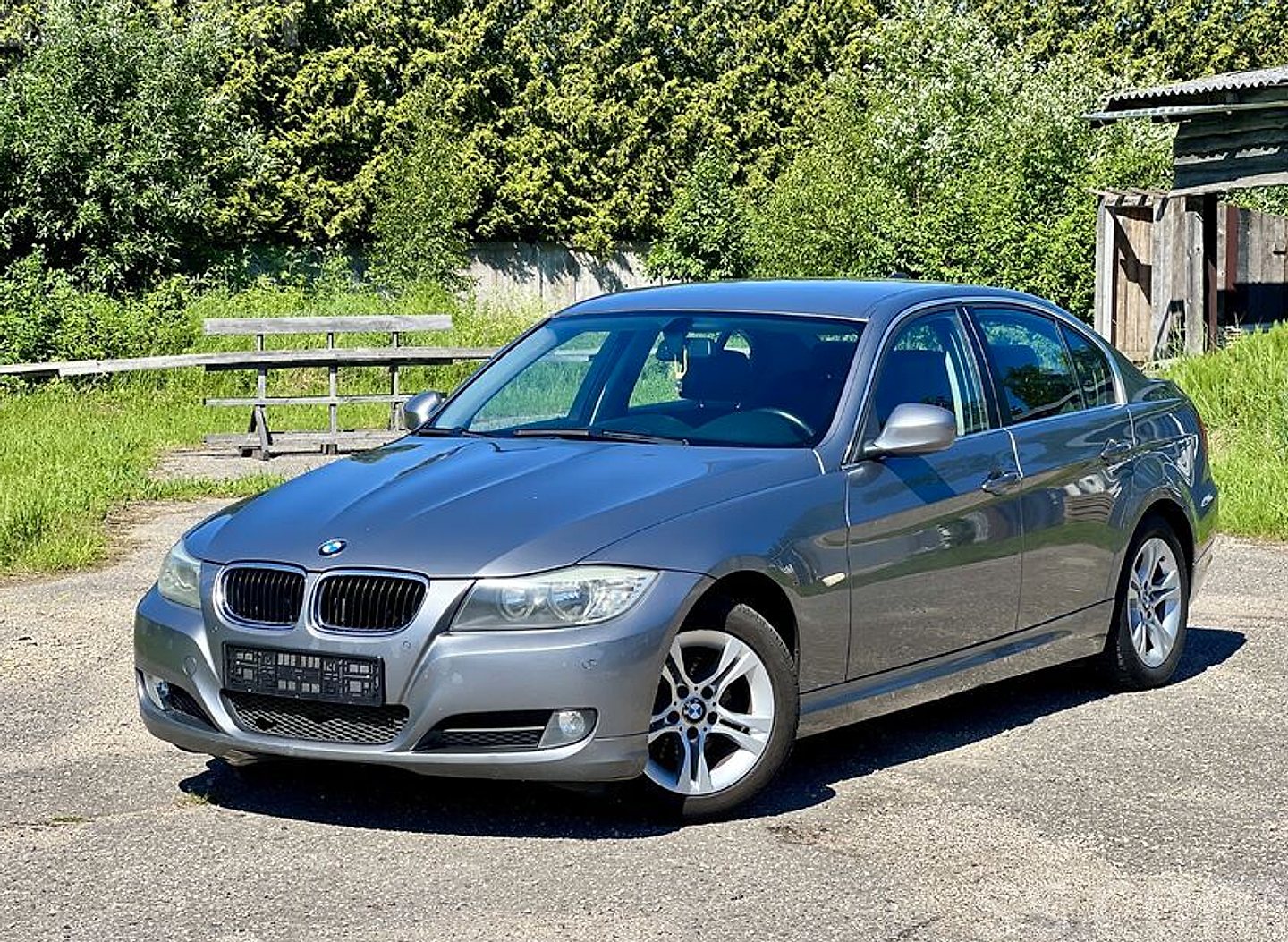 BMW 318 — foto 2