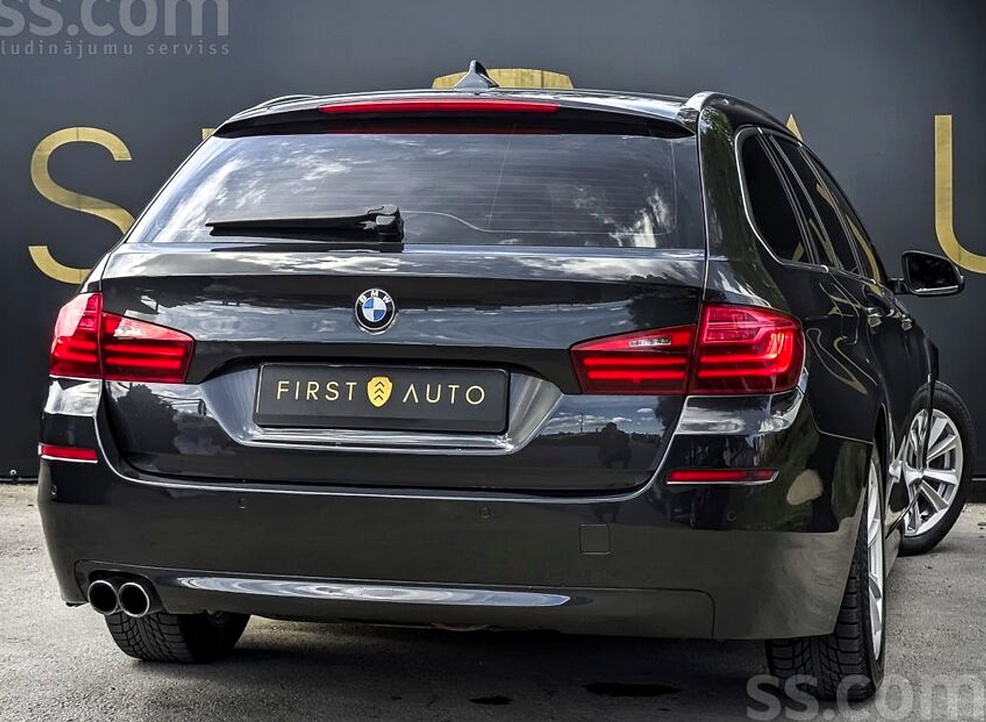 BMW 520 — foto 4