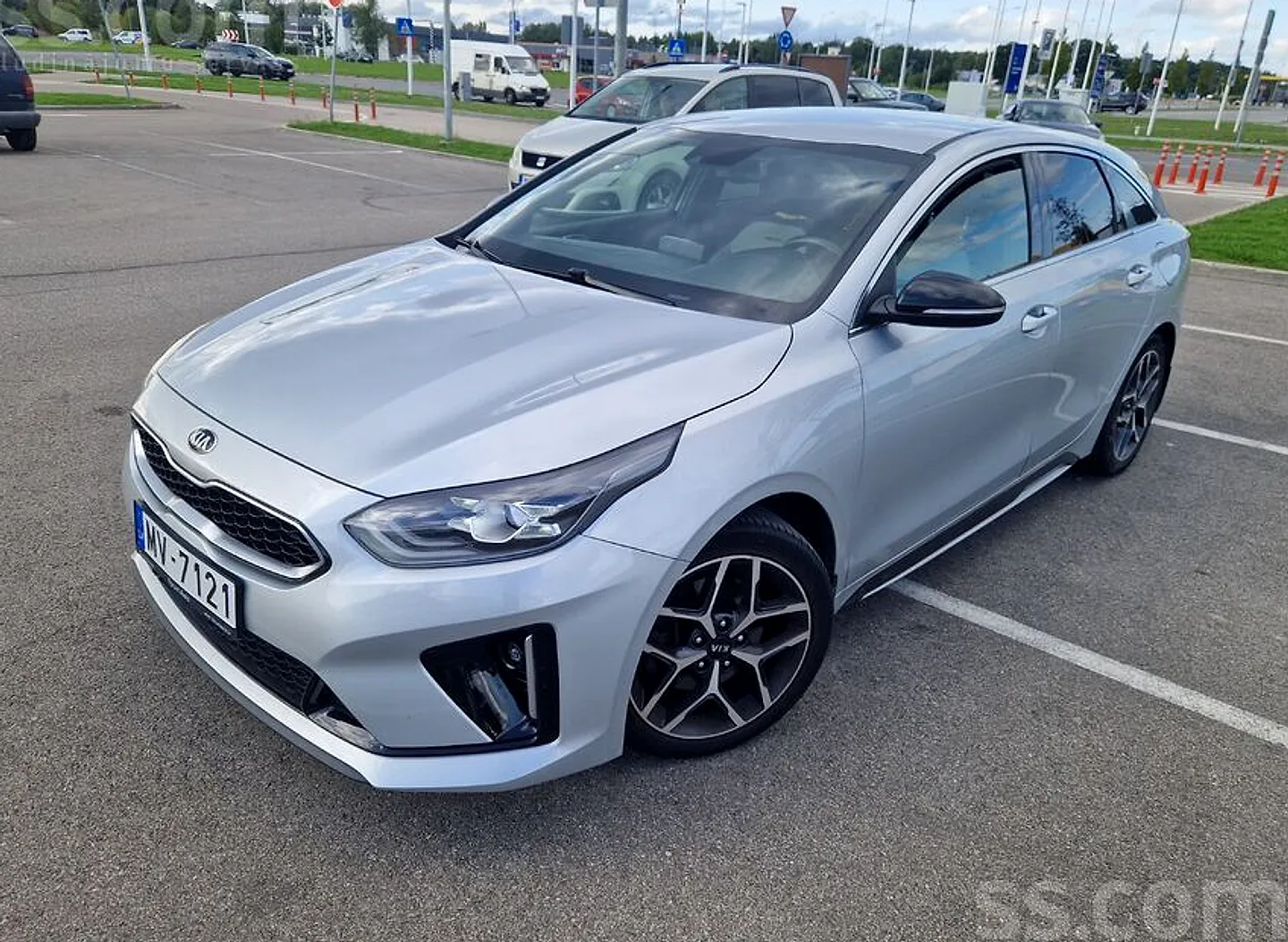 Kia Proceed, 2020. gads