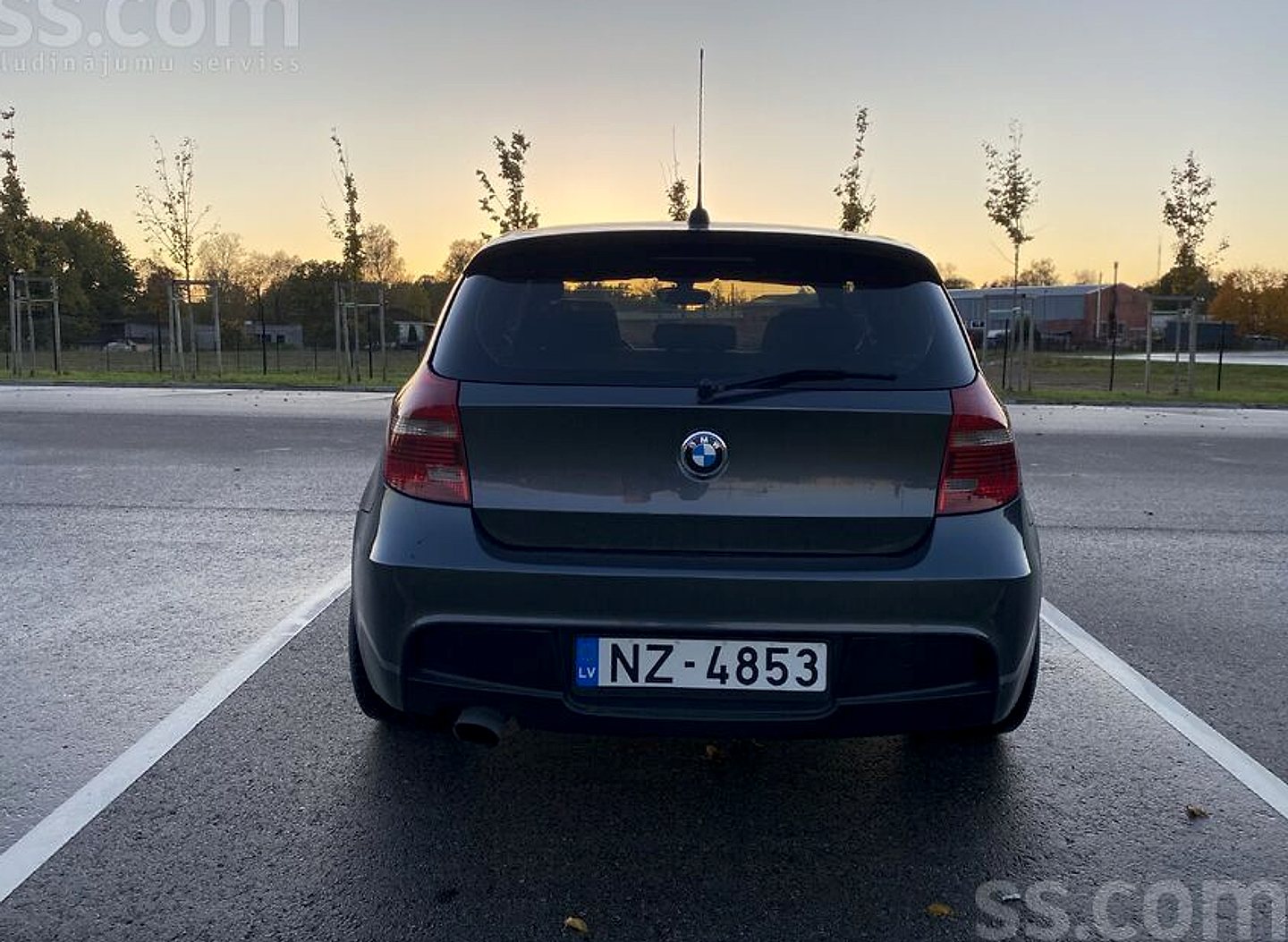 BMW 120 — foto 5