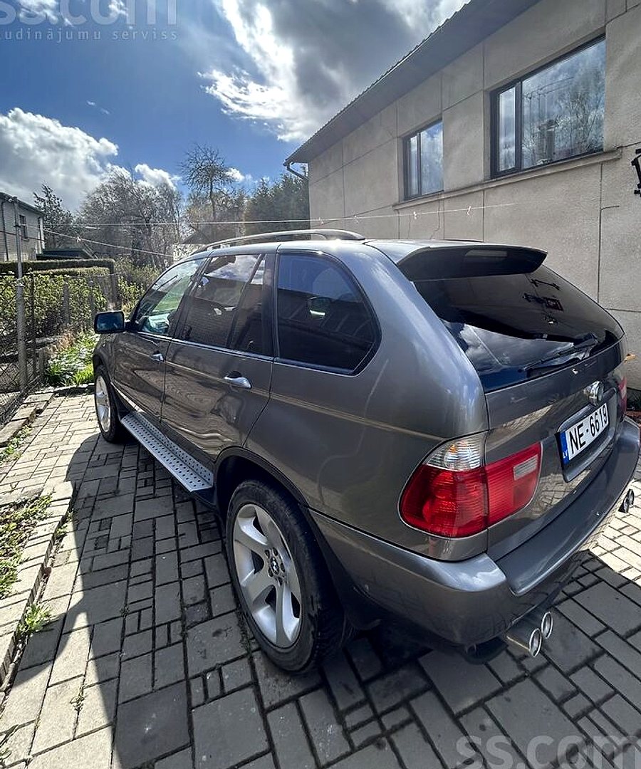 BMW X5 — foto 2