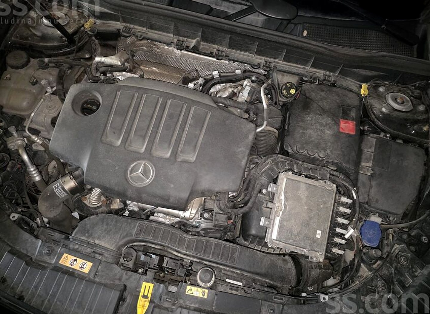 Mercedes-Benz GLB 200 — foto 5