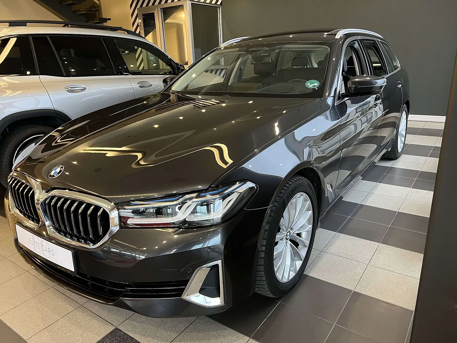 BMW 520D xDrive, 2021. gads