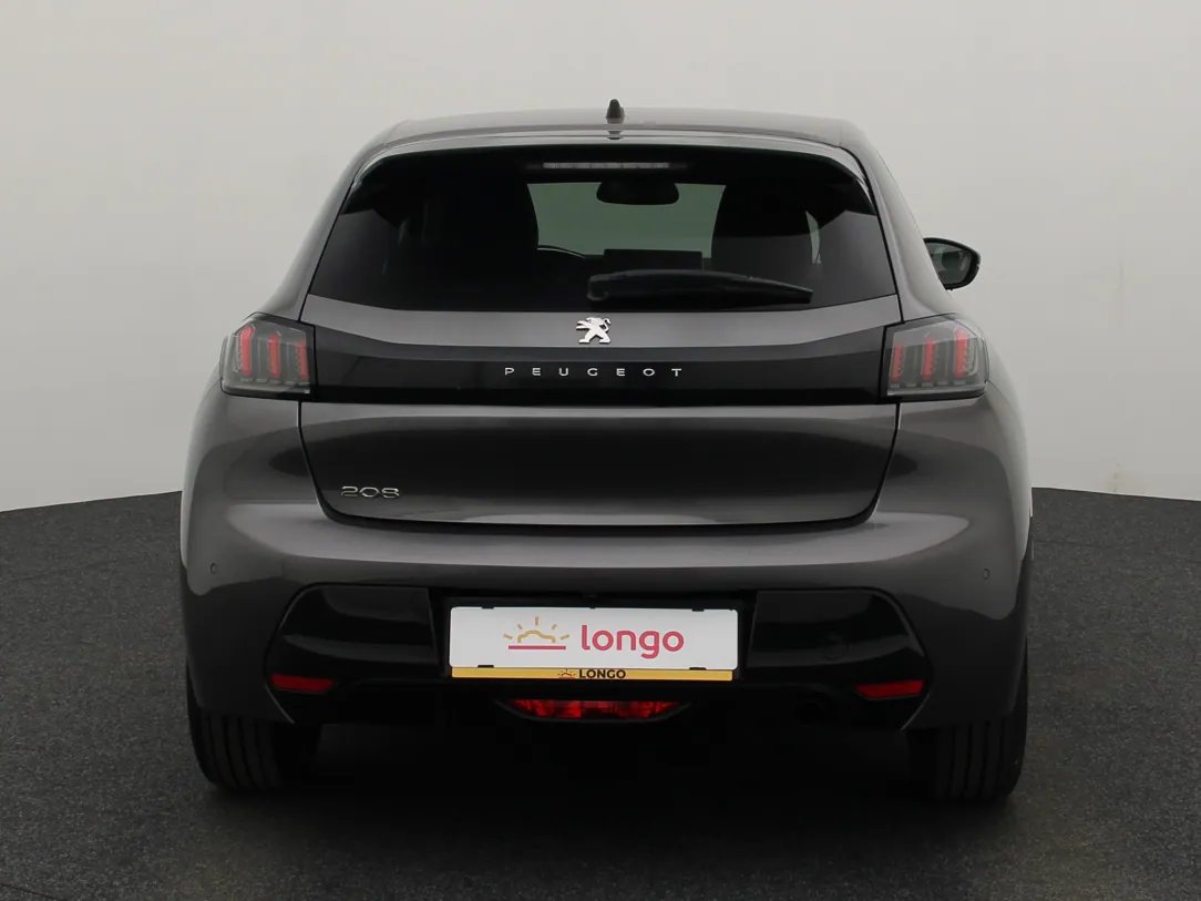 Peugeot 208 — foto 6